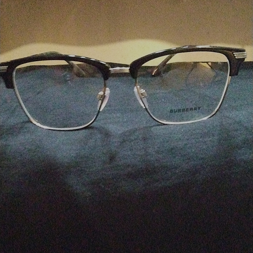 Burberry glasses, (Black and Chrome) Unisex